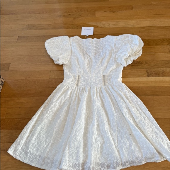NWT SweetPot The Label White Eyelet Lace Mini Dress Puff Sleeve Bridal Size 2 - Picture 9 of 14